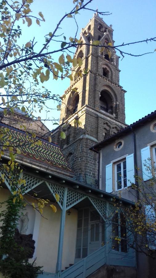 Le Petit St Clair *